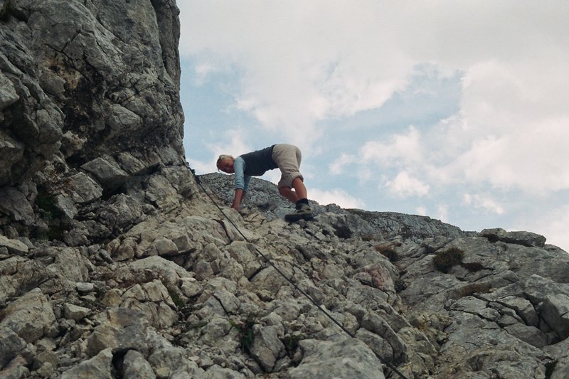 tg2003-dp-032.JPG