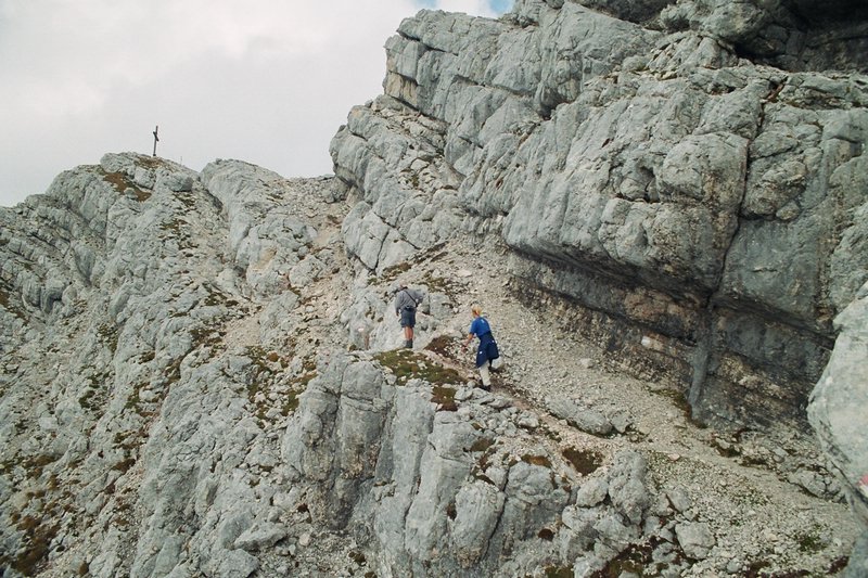 tg2003-dp-036.JPG