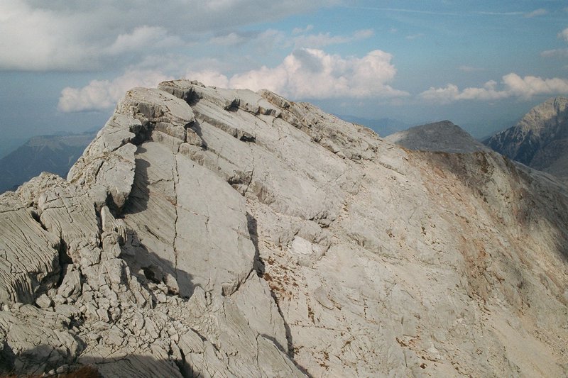 tg2003-dp-040.JPG