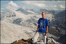 tg2003-dp-044.JPG